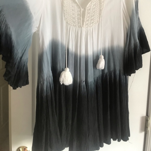 Summery Blouse - Picture 2 of 3